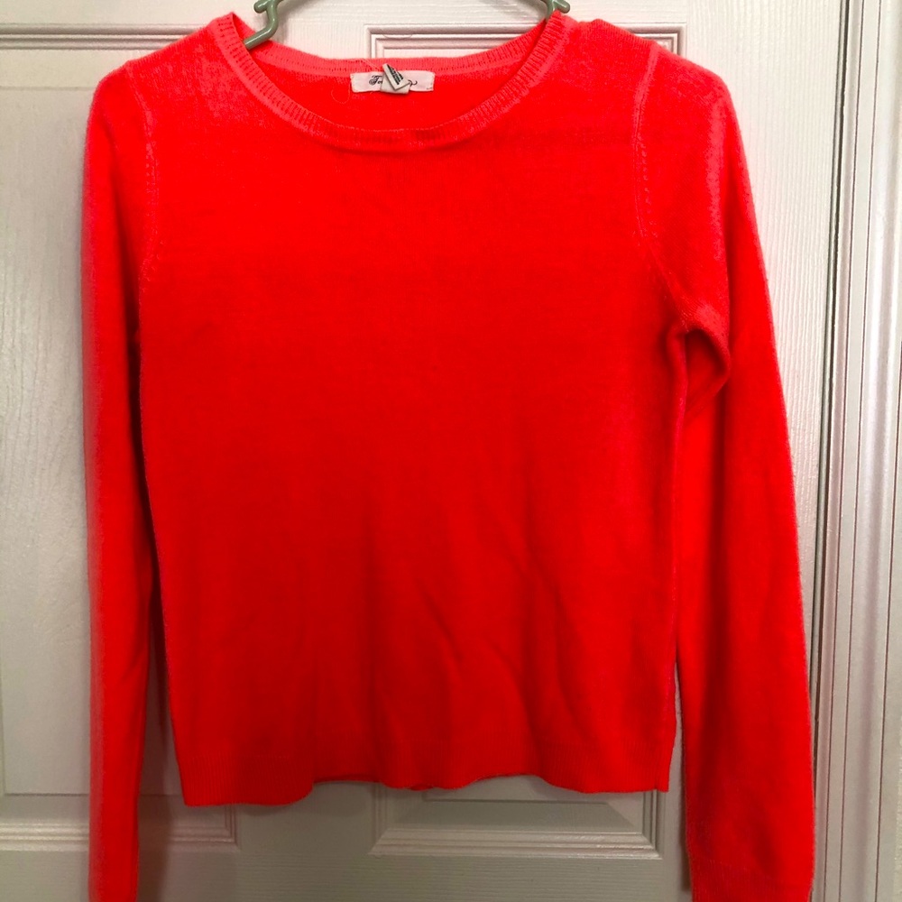 Lightweight coral sweater size small